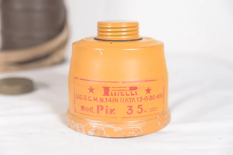T.33 SCM Gasmaske Größe II REI
