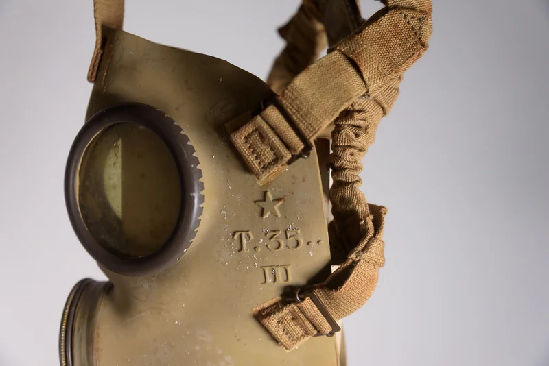 Gasmaske T.35 Größe III -REI WW 2