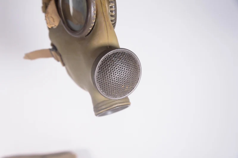 Pirelli 35 -REI WW 2 Gasmaske