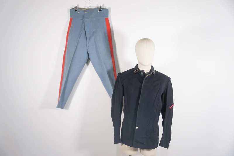 Studentenuniform der REI-Militärakademie, frühes 20. Jahrhundert