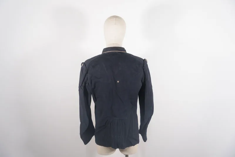 Studentenuniform der REI-Militärakademie, frühes 20. Jahrhundert