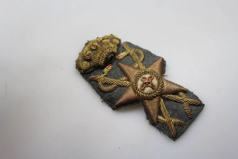 Emblem für die M.34 REI Gesundheitsbeamtenmütze