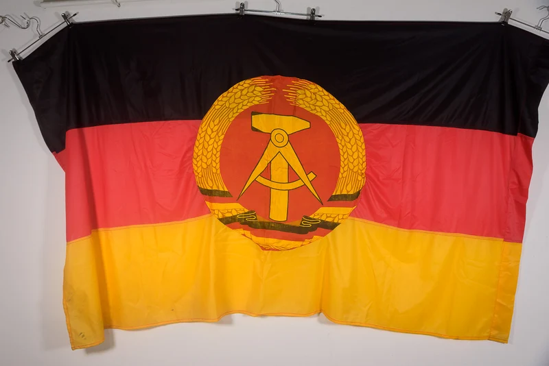 DDR-Flagge - Deutsche Demokratische Republik (1968-1989)