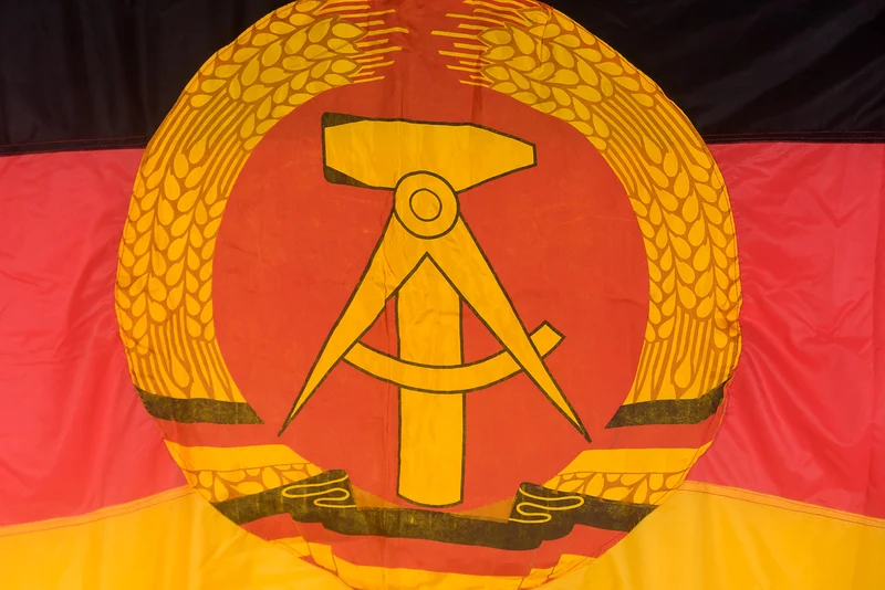 DDR-Flagge - Deutsche Demokratische Republik (1968-1989)