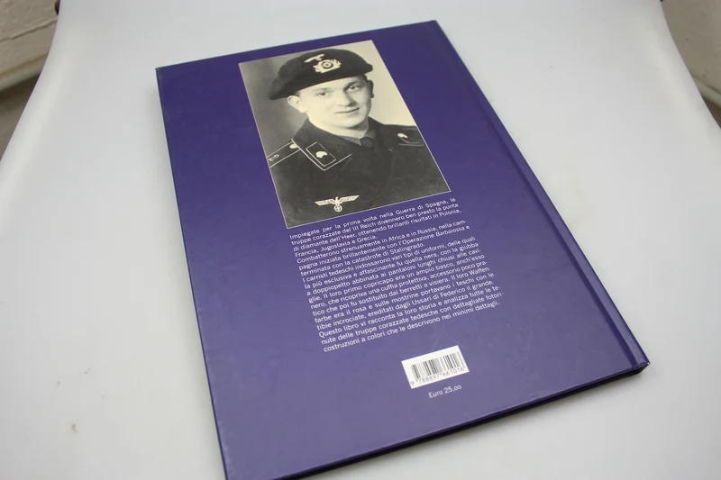 „Die Uniformen der deutschen Panzertruppen 1934–1942“ – J. P. André – J. Scipion – 2012
