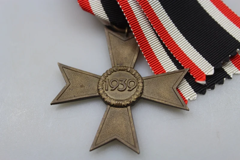 Verdienstkreuz ohne Schwerter II. Klasse