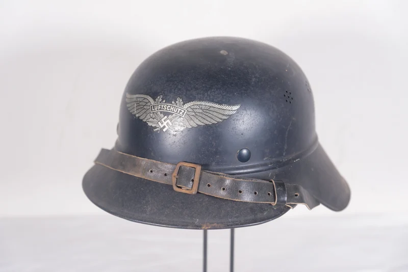 Gladiator Luftschutz WW2 Helm
