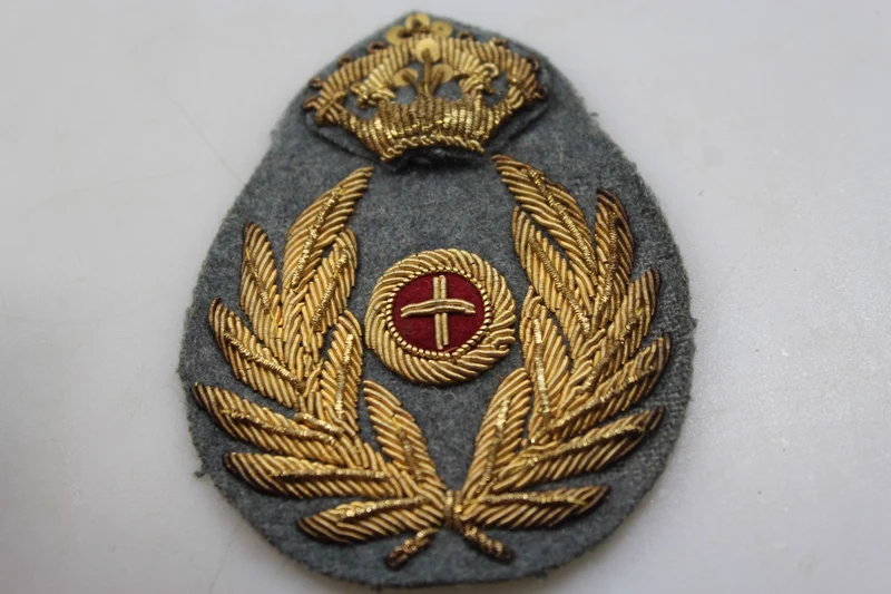 Offizielles Mützenabzeichen des REI-Militärkommissariats im Zweiten Weltkrieg