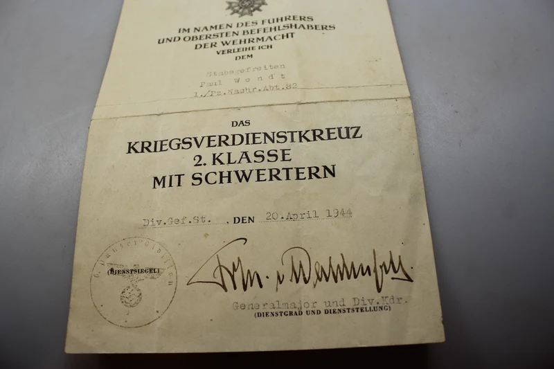 KVK-Zertifikat mit Schwertern, zweite Klasse, Zweiter Weltkrieg