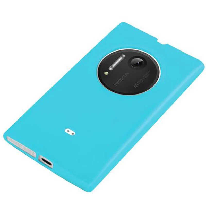 Cadorabo Hülle kompatibel mit Nokia Lumia 1020 Schutzhülle aus flexiblem TPU Silikon