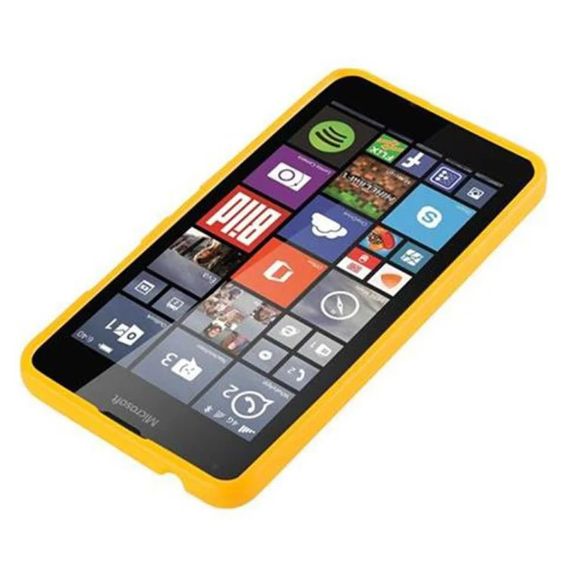 Cadorabo Hülle kompatibel mit Nokia Lumia 640 Schutzhülle aus flexiblem TPU Silikon