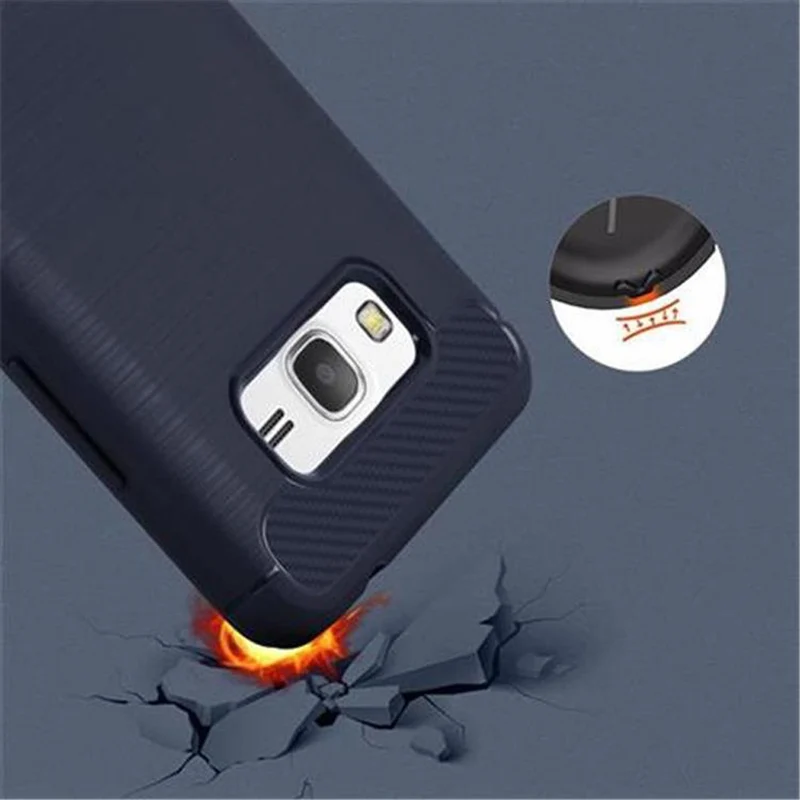 Cadorabo Hülle für Samsung Galaxy GRAND PRIME Schutzhülle aus flexiblem TPU Silikon in Edelstahl-Karbonfaser Optik