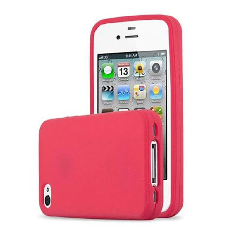 Cadorabo Hülle kompatibel mit Apple iPhone 4 / 4S Hard Case Schutzhülle in Frosted Optik gegen Kratzer und Stöße