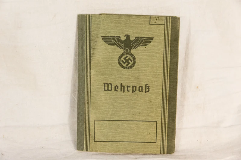 Konvolut Dokumente nur Familie mit Wehrpass