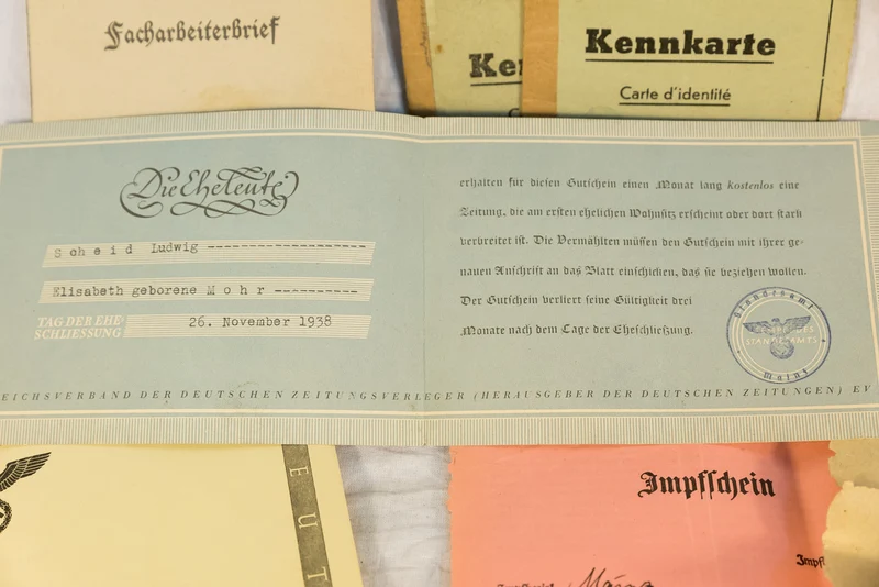 Konvolut Dokumente nur Familie mit Wehrpass