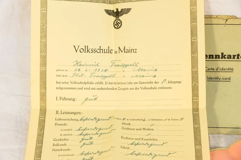 Konvolut Dokumente nur Familie mit Wehrpass