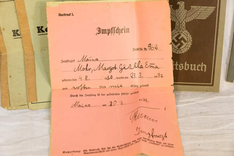 Konvolut Dokumente nur Familie mit Wehrpass