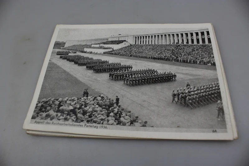 Nr. 4 RAD Parteitag Parade Postkarte 1936