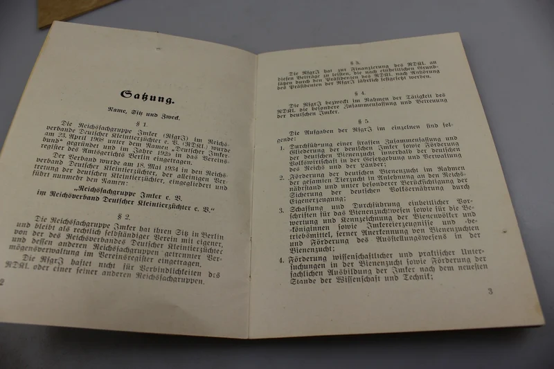 Nr. 2 Mitgliedsausweise, Abzeichen und Urkunde RDKL