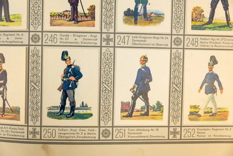Stickeralbum "Uniformen der Alten Armee".