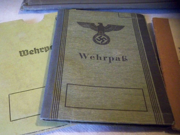 Konvolut WW1 und WW2 Einzelperson