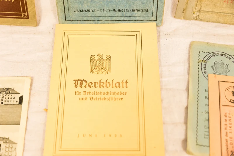 Konvolut Luftschutz mit Wehrpass