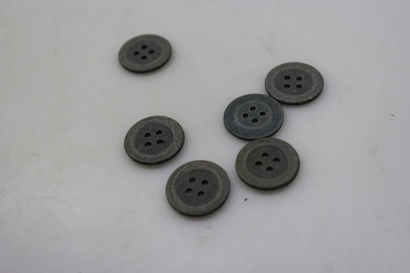 #6 "gepresste Pappknöpfe" WH WW 2