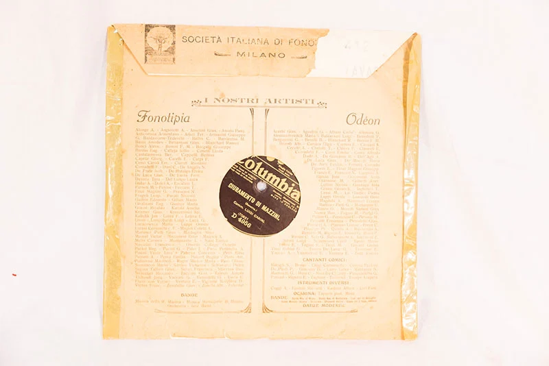 # 4 Schallplatten mit 78 U/min aus der Ventennio-Zeit