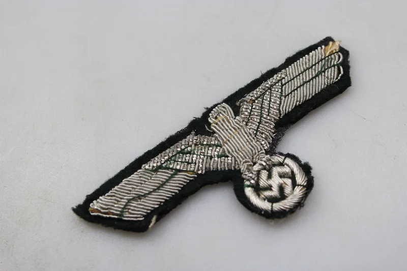 Heer Officer Brustadler