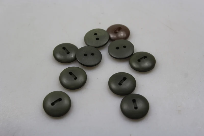 #10 REI WW2 Spezialkleidungsknöpfe