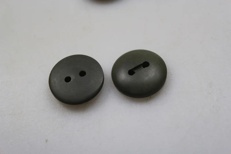 #10 REI WW2 Spezialkleidungsknöpfe