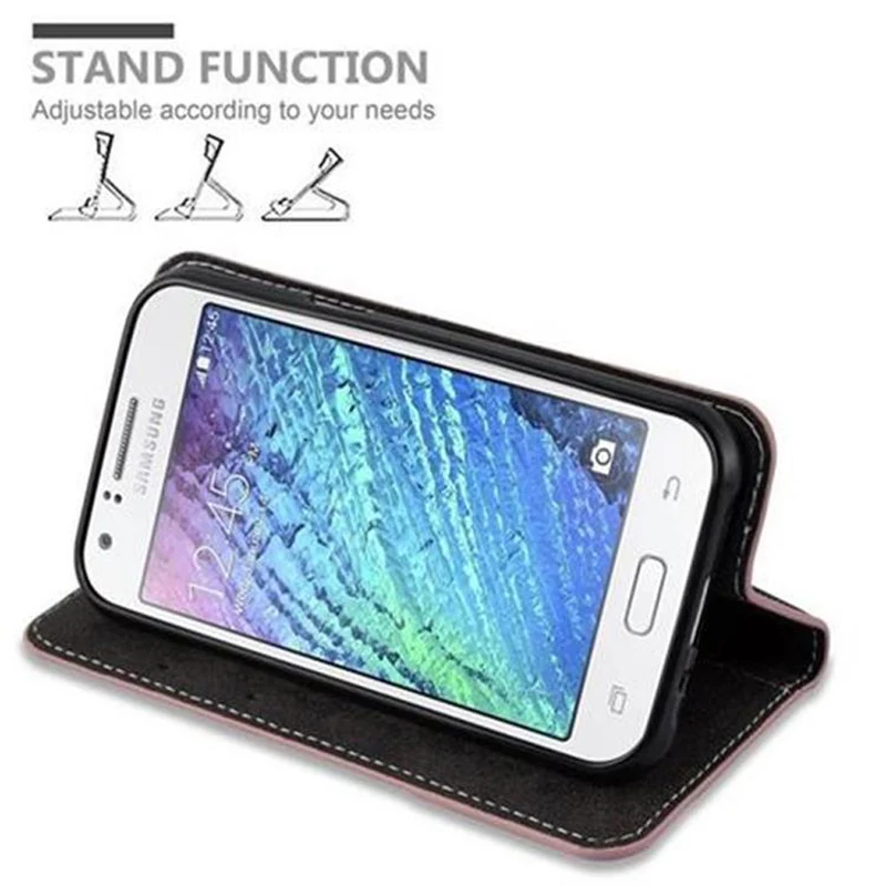 Cadorabo Hülle kompatibel mit Samsung Galaxy J1 2015 Schutzhülle mit Magnetverschluss, Standfunktion und Kartenfach