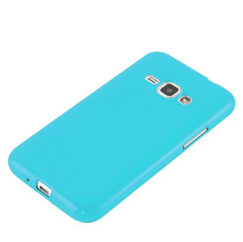 Cadorabo Hülle kompatibel mit Samsung Galaxy J1 2015 Schutzhülle aus flexiblem TPU Silikon