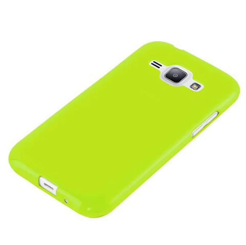 Cadorabo Hülle kompatibel mit Samsung Galaxy J1 2015 Schutzhülle aus flexiblem TPU Silikon
