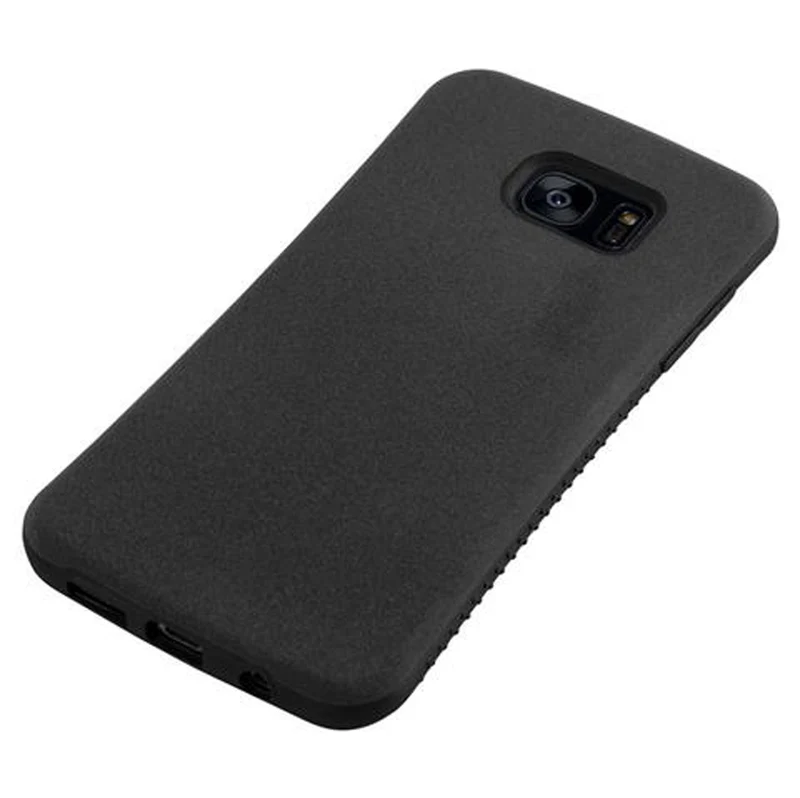 Cadorabo Hülle kompatibel mit Samsung Galaxy S7 EDGE Hard Case Schutzhülle Small Waist mit rutschfestem Gummi-Rücken