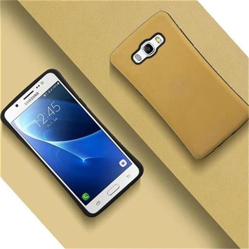 Cadorabo Hülle kompatibel mit Samsung Galaxy J5 2016 Hard Case Schutzhülle Small Waist mit rutschfestem Gummi-Rücken