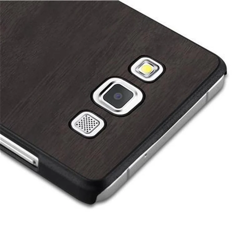 Cadorabo Hülle kompatibel mit Samsung Galaxy A5 2015 Hard Case Schutzhülle in Holz Optik gegen Kratzer und Stöße