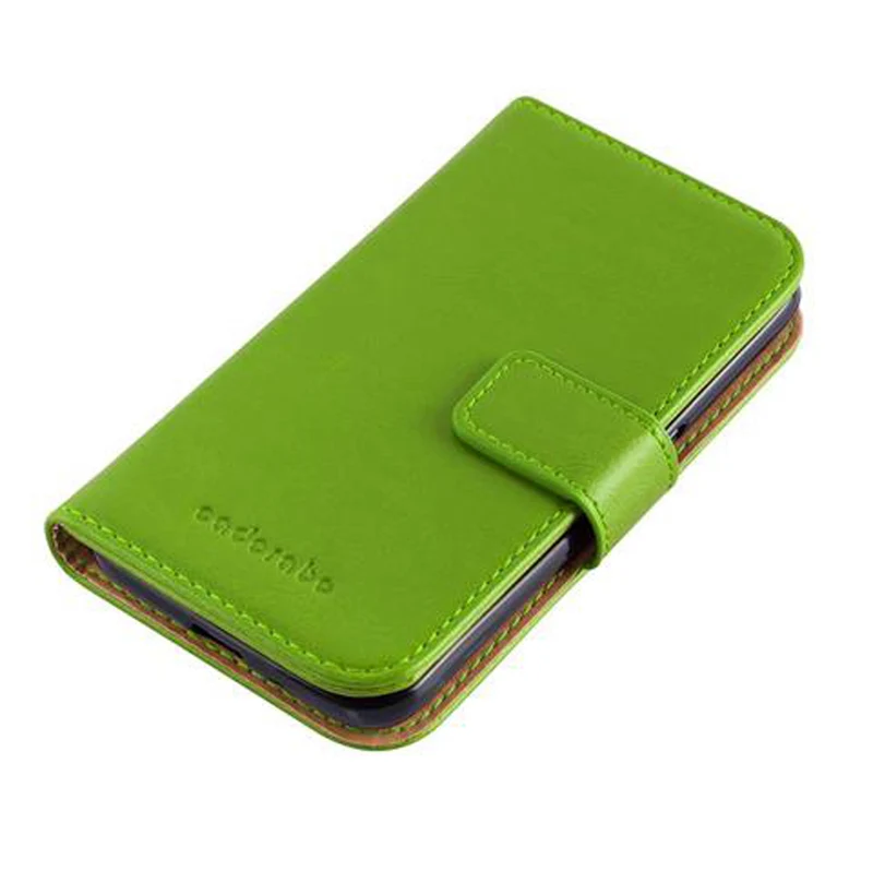 Cadorabo Hülle kompatibel mit Samsung Galaxy J1 2016 Schutzhülle mit Magnetverschluss, Standfunktion und Kartenfach