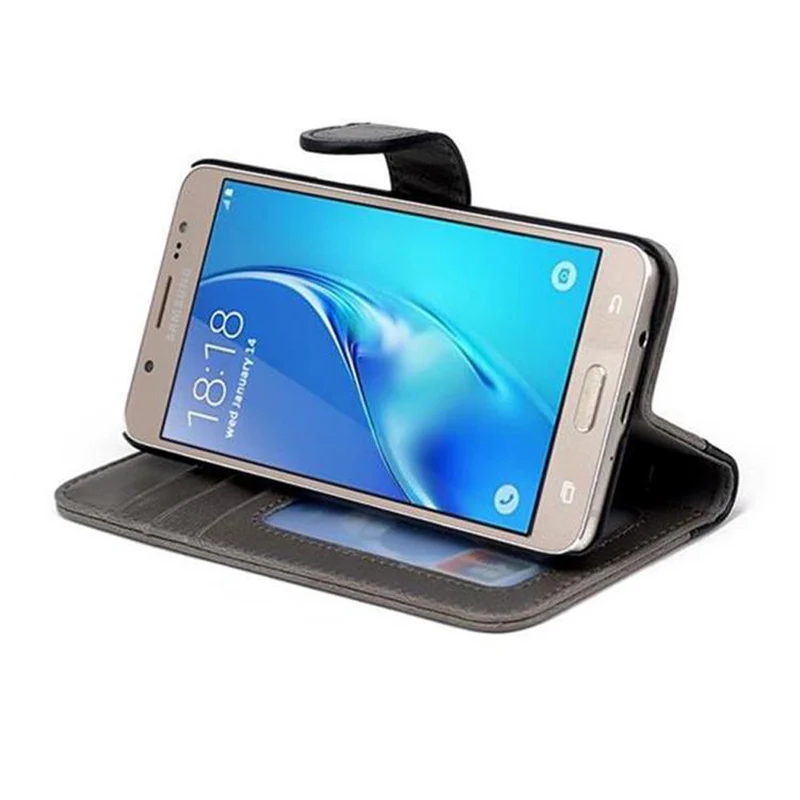 Cadorabo Hülle kompatibel mit Samsung Galaxy J5 2016 Schutzhülle mit Standfunktion und Kartenfach im zweifarbigen Design