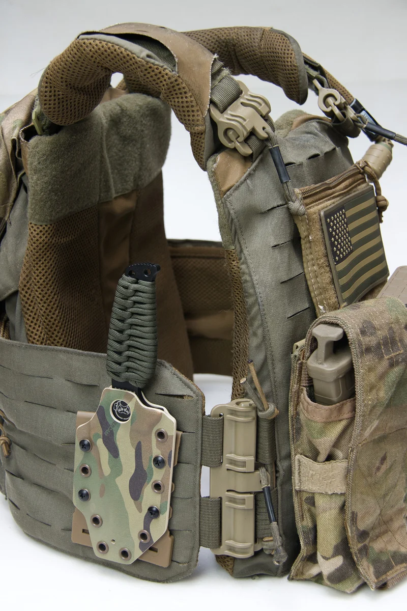 MILSPEC Monkey KaBar MDM Knife 002 + TapRack Sheath