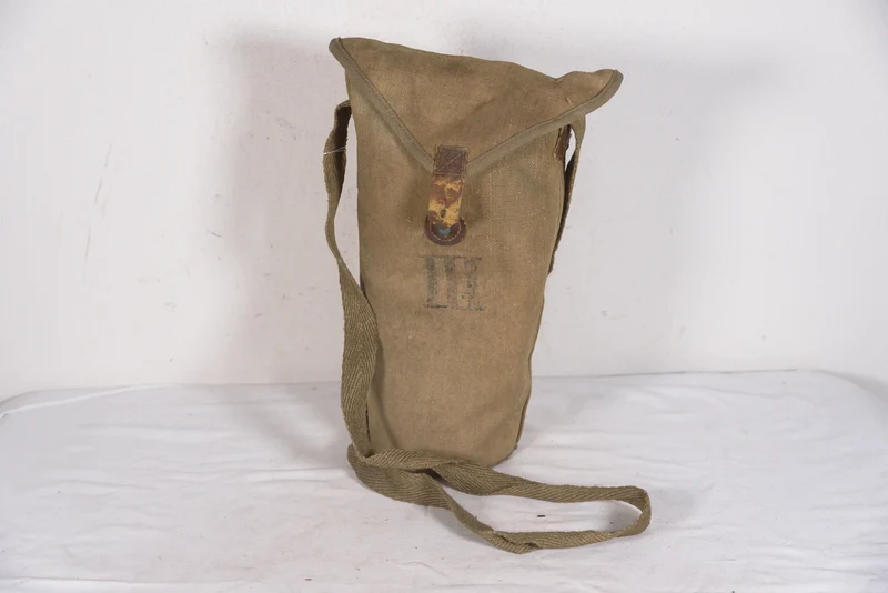 Gasmaske T.35 Größe III -REI WW 2