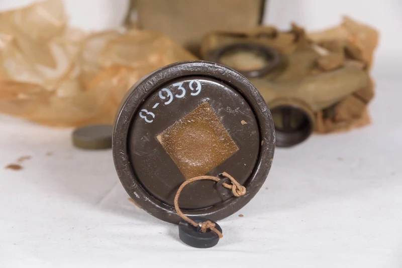 Gasmaske T.35 Größe III -REI WW 2