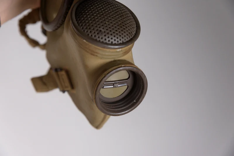 Gasmaske T.35 Größe III -REI WW 2