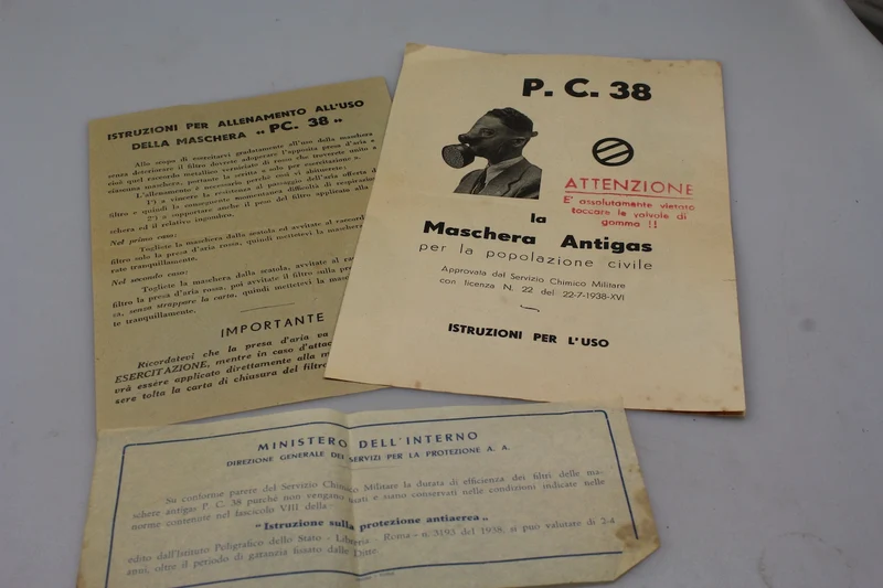 PC-38 WW2 Gasmaske Anleitung