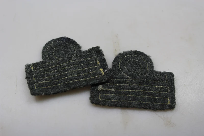 Paar "reduzierte" M.40 Grad REI Offizier WW2