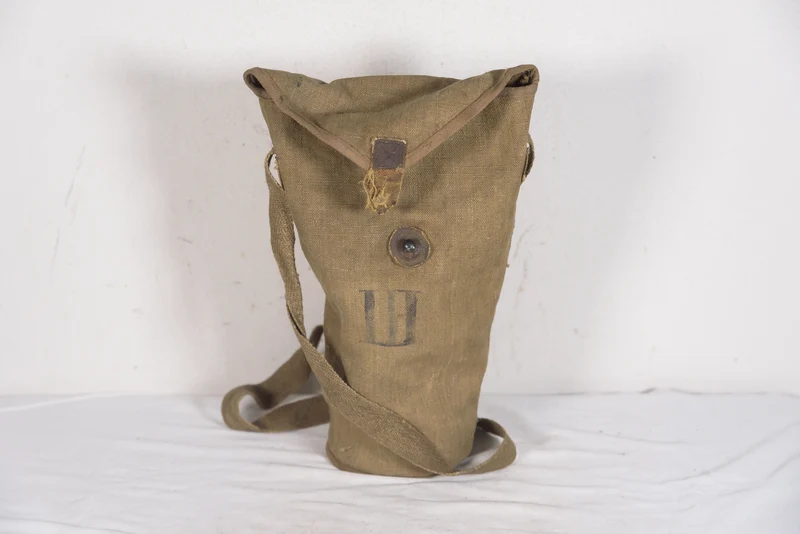 Gasmaske T.35 Größe III -REI WW 2