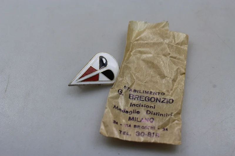Emaillenadel XNUMX. Fallschirmkorps in Italien
