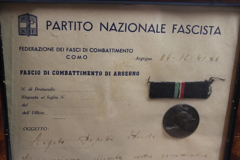 Medaille mit Motivation PNF Combat Fasces Arcegno (CO)