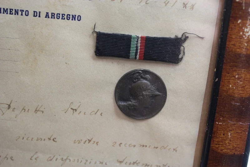 Medaille mit Motivation PNF Combat Fasces Arcegno (CO)