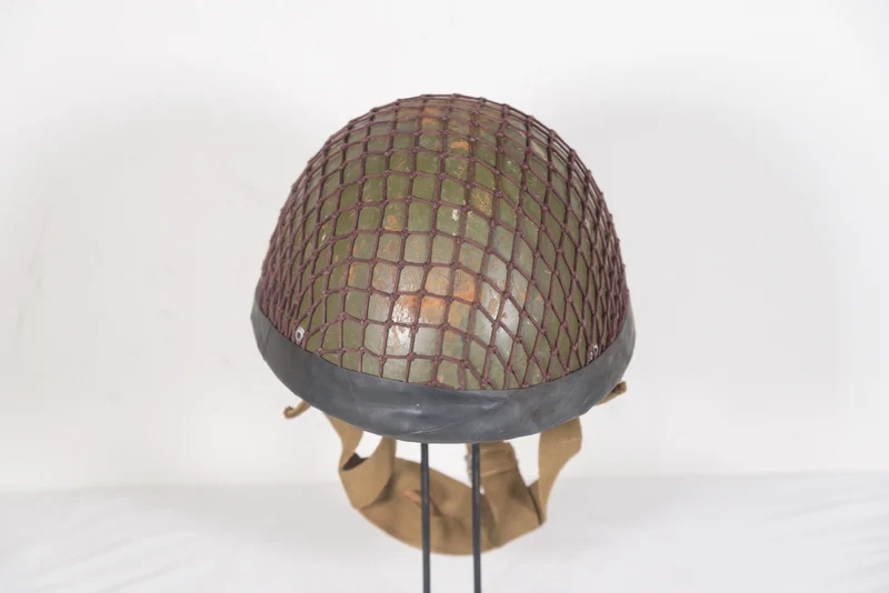 M.42/60 Fallschirmjägerhelm EI 60er/80er Jahre